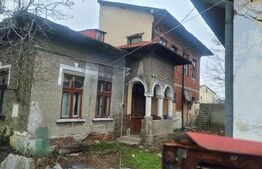 Casa + teren, 124 mp, zona Lupeni - Semicentrala