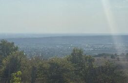 Teren intravilan suprafata 1700mp, utilitati pe teren , super priveliste ,Seciu 