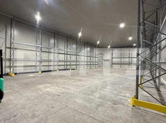 Spațiu comercial de închiriat Vest - 186926SIC | BLITZ Ploieşti | Poza2