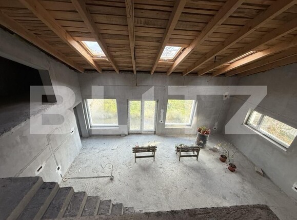 Casa de vânzare 8 camere Lupeni - 186938CV | BLITZ Ploieşti | Poza24
