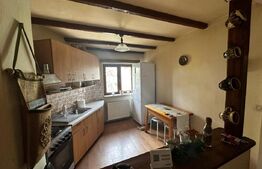 Apartament 3 camere în vilă, 114 mp | Curte | Sinaia