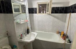 Apartament 3 camere, 55 mp, zona Vest - 9 mai