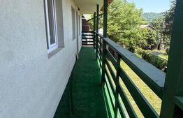 Casă de vacanță / locuință permanentă – zonă centrală, Breaza
