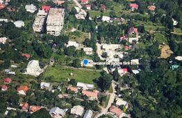 Casă de vacanță / locuință permanentă – zonă centrală, Breaza