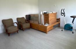 Casă de vacanță / locuință permanentă – zonă centrală, Breaza