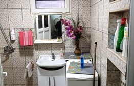 Casă de vânzare, 45 mp, zona Central