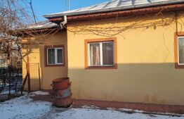 Casă de vânzare în Lipănești – teren 900 mp, 4 camere