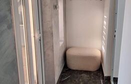 Camera de închiriat, 14 mp, zona Eroilor 