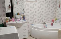 OPORTUNITATE! CASA DE VANZARE IN SECIU CU TERASA SPATIOASA SI CURTE GENEROASA.