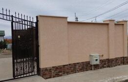 OPORTUNITATE! CASA DE VANZARE IN SECIU CU TERASA SPATIOASA SI CURTE GENEROASA.