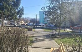  VANZARE APARTAMENT 3 CAMERE DECOMANDAT, ETAJ 1, ZONA CENTRU SCAENI, LANGA PROFI