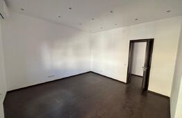 Apartament 3 camere, 140 mp, zona Ultracentral 