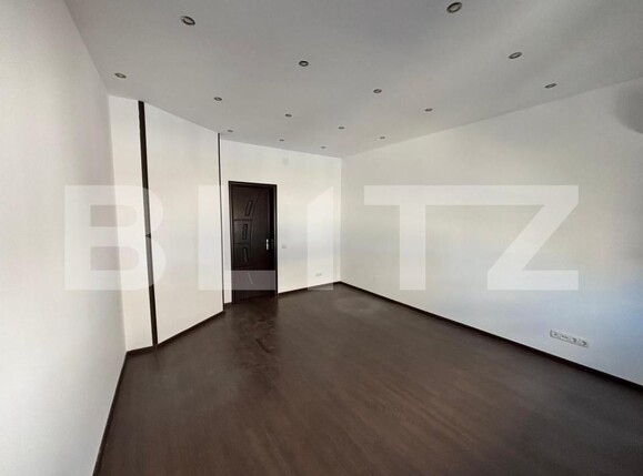 Apartament de vânzare 3 camere Ultracentral - 190030AV | BLITZ Ploieşti | Poza1