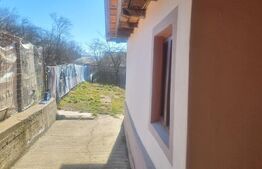 Casa renovata plus teren