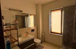 Casă de vânzare – 7 camere +teren 820 mp - Păulești 