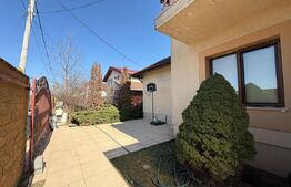 Casă de vânzare – 7 camere +teren 820 mp - Păulești 