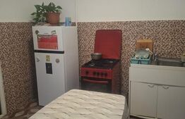 Casa 7 camere, 85 mp, zona Central 