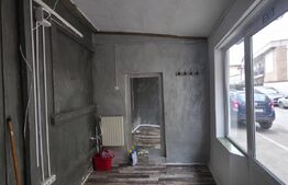 Spatiu comercial de inchiriat, 10 mp, zona Lupeni 