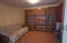 Casa cu 3 camere, curte verde si spatioasa 400 mp,zona Bariera Bucuresti