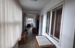 Casa cu 3 camere, curte verde si spatioasa 400 mp,zona Bariera Bucuresti