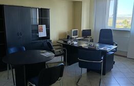 Hala de productie, spatii depozitare, parcare, cladire cu birouri, teren 14474mp