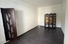Casă de închiriat, 100 mp, ideală pentru activități economice, zonă 9 Mai