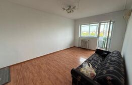 Apartament 2 ,decomandat, 50 mp - zona Malu Rosu