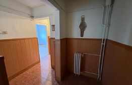 Apartament 2 ,decomandat, 50 mp - zona Malu Rosu