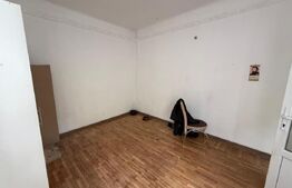 Casa de vanzare, 241 mp, zona Spital Boldescu
