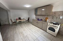 Casa de vanzare, 241 mp, zona Spital Boldescu