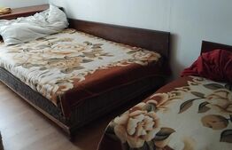 Casa 12 camere, 150 mp, zona Nucsoara de Jos 