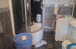 Casa tip duplex cu 2 apartamente P+1+M, 229.40 mp, zona Targsoru Vechi