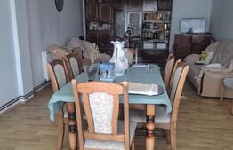 Casa tip duplex cu 2 apartamente P+1+M, 229.40 mp, zona Targsoru Vechi