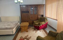 Garsonieră cu balcon, 35.84 mp, etaj 1, Strada Lupeni - Ploiești 