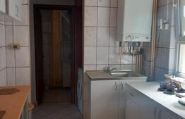 Apartament 3 camere, 75 mp, Etaj 2, zona Centru 