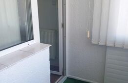 Apartament 3 camere, 75 mp, Etaj 2, zona Centru 