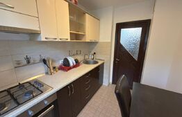 Apartament cu 3 camere, 62 mp, zona Republicii