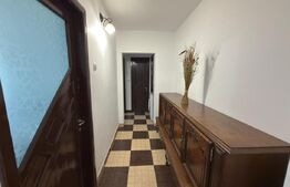 Apartament cu 3 camere, 62 mp, zona Republicii