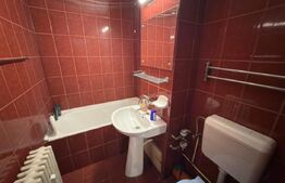 Apartament cu 3 camere, 62 mp, zona Republicii