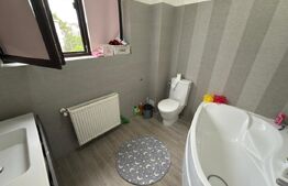 Apartament cu 3 camere, 89 mp, zona 9 Mai