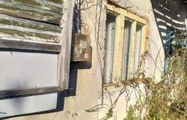 Teren intravilan 1.589 mp  +Casa demolabila 111 mp  Dumbravesti/PH