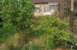 Teren intravilan 1.589 mp  +Casa demolabila 111 mp  Dumbravesti/PH