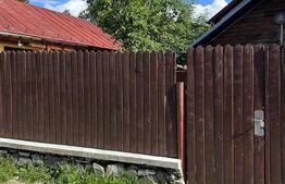 Casă individuală 70 mp – Curte de 249 mp, zonă Bușteni 