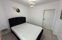 Apartament cu 3 camere + garaj-in vila-90 mp, zona Centrala 