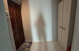 Apartament cu 3 camere, 60 mp, zona Republicii 