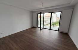 Casa 5 camere, 225 mp + teren 642 mp - zona Mihai Bravu 