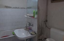 Apartament cu 3 camere, an 1983, zona Caraiman