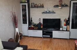Apartament 3 camere, 77 mp, zona Vest 