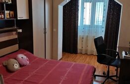 Apartament 3 camere, 77 mp, zona Vest 
