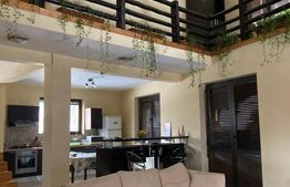 Vilă P+M 4 camere, 152.30 mp, teren 500 mp, zonă Bușteni